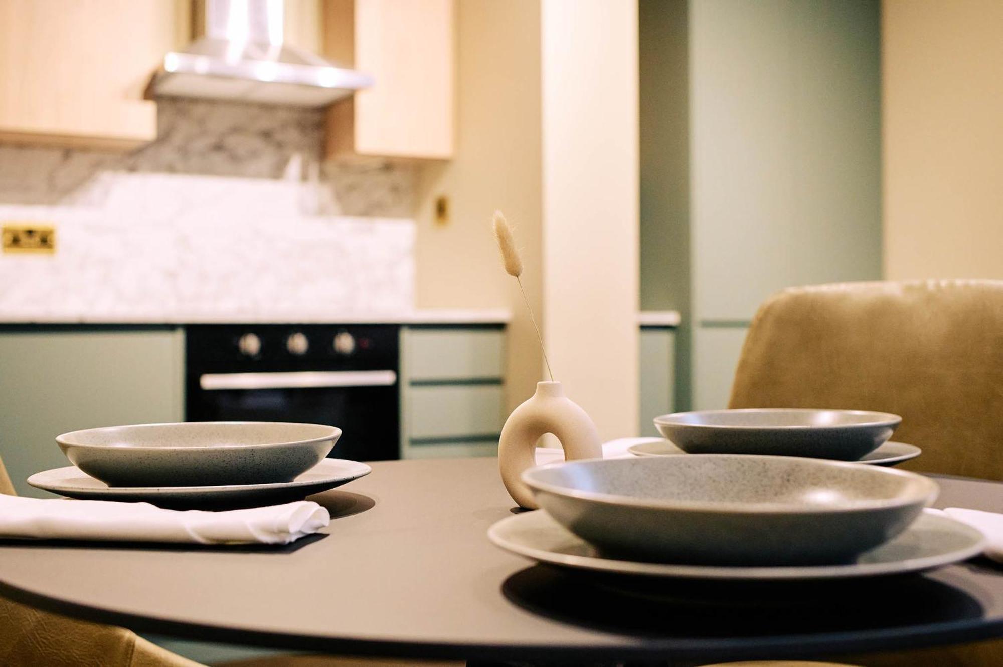 Nest Serviced Apartments Bedford Exterior photo
